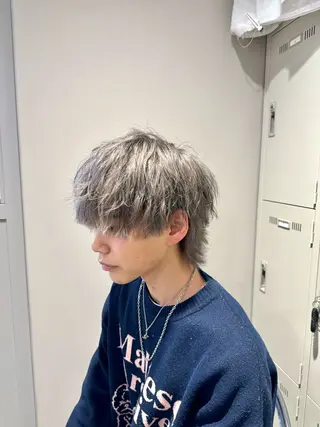 ミディアム パーマ ヘアアレンジ メンズ 顔まわりカット の達人のヘアスタイル