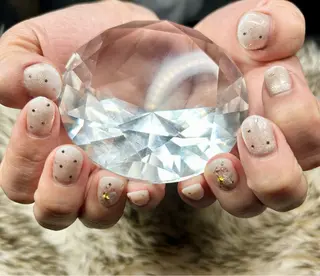 ネイル nailroom HARU.のネイルデザイン