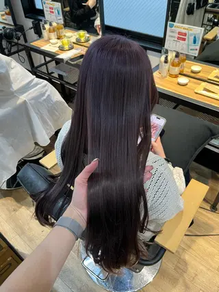 ロング カラー ネイル 𝗺𝗶𝗸𝘂♡ 似合わせ🎀のヘアスタイル