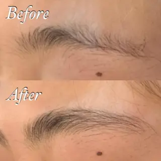 アイブロウ B E C H I C O〔べち子〕のヘアスタイル