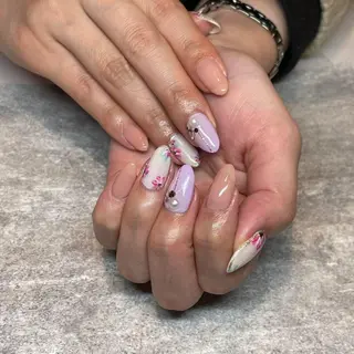 ネイル 西谷 （ネイリスト）のネイルデザイン