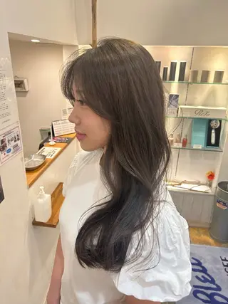 セミロング 大谷美佳/レイヤー カット/ツヤ髪のヘアスタイル