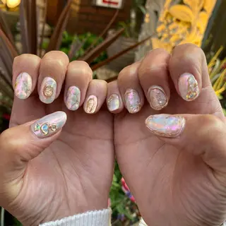 ネイル うにゃねいる🌷 Mayaのネイルデザイン