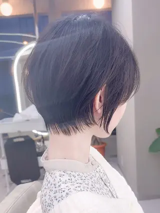 ショート ショート/レイヤー /札幌/小山内のヘアスタイル
