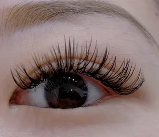 マツエク・マツパ EMA BEAUTY マツエクサロン池袋店のマツエク・マツパデザイン