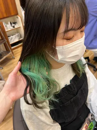 カラー しみず さくら🌸のヘアスタイル