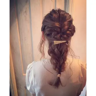 ミディアム ヘアアレンジ 暖色カラー🍊 ボブ🌿顔周りcutのヘアスタイル