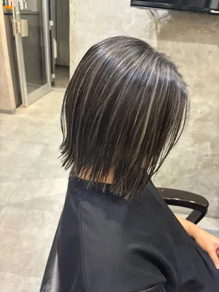 ショート カラー 松井那津子 /ハイライトブリーチのヘアスタイル