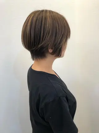 カラー Ruang所属・ツノガイ エリのヘアスタイル