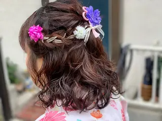 カラー パーマ ヘアアレンジ 近藤千翔🩵 髪質改善Periodのエステ・リラクイメージ