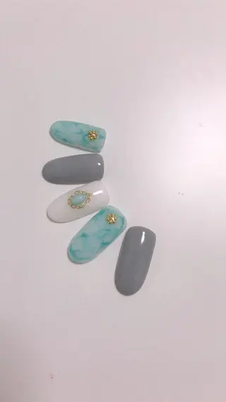 ネイル 小顔カット✨ 透明感カラー/村上のヘアスタイル