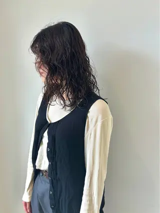 ロング パーマ ショートヘアカラー 山本のヘアスタイル