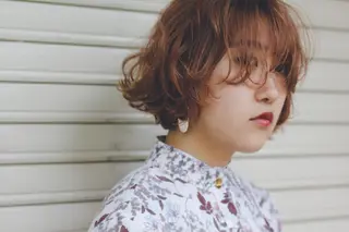 ミディアム カラー tatsumi/ボブ ウルフ/レイヤーのヘアスタイル