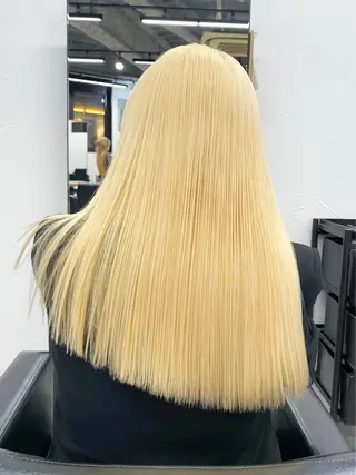 カラー hinata/ ハイトーンカラー🪽のヘアスタイル