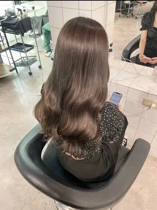 ロング カラー ダブルカラー特化✨ /透明感カラーゆりあのヘアスタイル