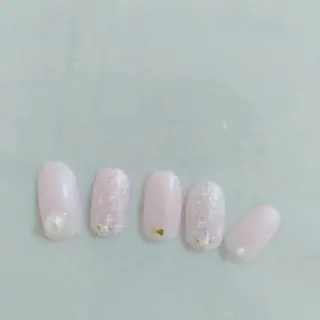 ネイル 爪工房ぱるっこ所属・川岡 香を里のネイルデザイン