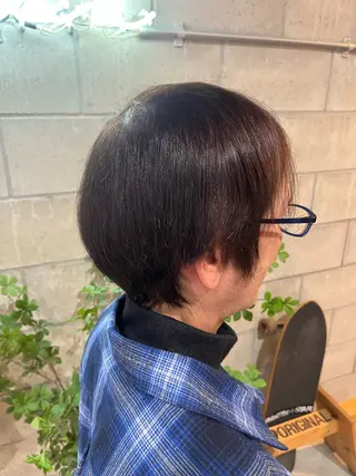 カラー yuto /ブリーチ /艶カラー/縮毛矯正のヘアスタイル