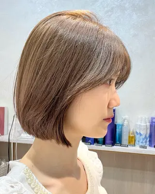 ショート カラー 💍新宿ショート 💍岩田莉奈のヘアスタイル