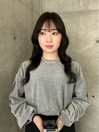 ロング カラー ヘアアレンジ FERIA 池田 比嘉あゆ美のヘアスタイル