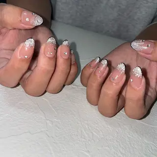 ネイル b'6 by Stir所属・b'6 SAKINAのネイルデザイン