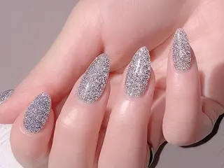 ネイル ジョアアンジェ京橋店 園田 美碧のネイルデザイン