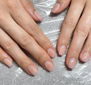 ネイル VIERU 🌈🎀💖のネイルデザイン