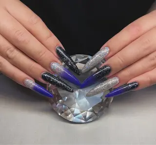 ネイル 美:LOVE Nail所属・Nail Lienのネイルデザイン