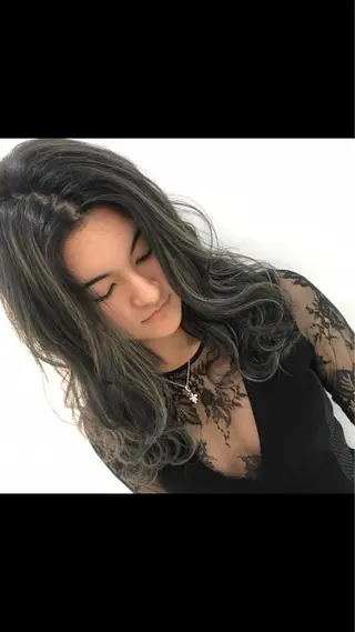 ミディアム カラー LAS 代表 ナガカワ コウヘイのヘアスタイル