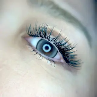 マツエク・マツパ Salon Door's所属・まつげまゆげネイル Mamiiのマツエク・マツパデザイン