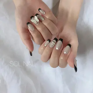 ネイル SOL NAILのネイルデザイン