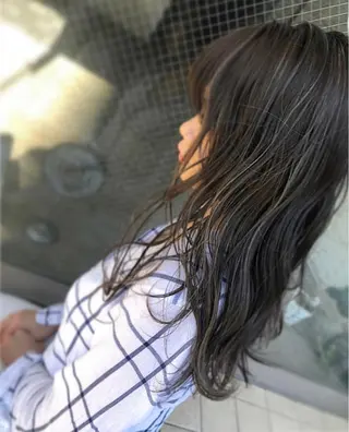 セミロング カラー N/デザインカラー 🌿ナギのヘアスタイル