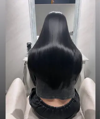 ロング Sherry大国町所属・髪質改善×縮毛矯正 ×艶カラーNAOのヘアスタイル