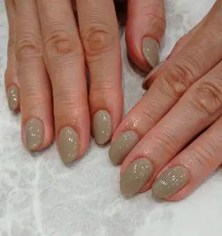 ネイル 會田 瑠衣のネイルデザイン