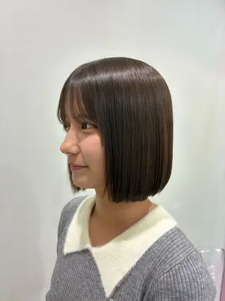 ショート カラー 透明感ベージュ🤎 manami👒🌿のヘアスタイル