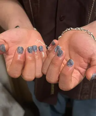 ネイル younail所属・Younail 🍇のネイルデザイン