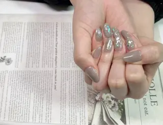 ネイル コウ ヨウのネイルデザイン