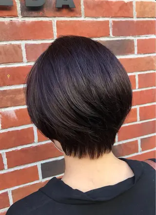 ショート 小林 愛花のヘアスタイル