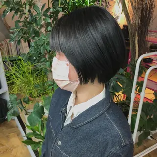 ショート カラー 1inch所属・透明感カラー レイヤー亀井唯登のヘアスタイル