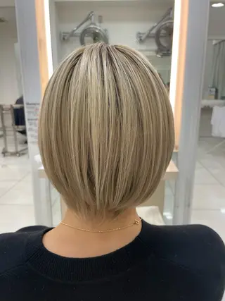 ショート 中村/艶カラー/ハイ ライト/髪質改善のヘアスタイル