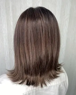 ロング カラー UNDER vr 【アンダーバー】のヘアスタイル