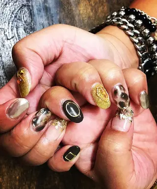 ネイル 美尽  BIZIN所属・久々 もえみのネイルデザイン