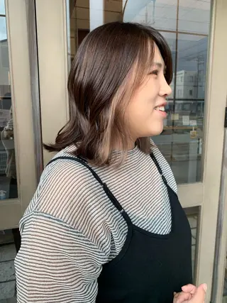 ミディアム longtemps所属・カワサキ マホのヘアスタイル