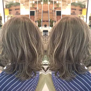 ミディアム カラー 青木 茂樹⭐️ 透明感カラーのヘアスタイル