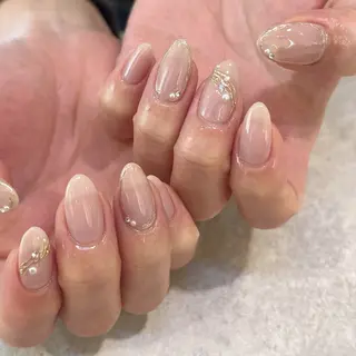 ネイル 鈴木 里奈のネイルデザイン