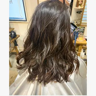 セミロング カラー IDEA 柏の葉KOILRINKGARAGE所属・お洒落満足度 ◎💮井上のヘアスタイル