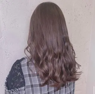 ロング 🦋ミルクティーベー ジュ🦋mayukiのヘアスタイル