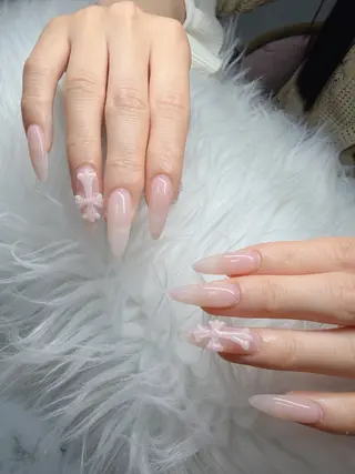 ネイル Lee Nailsのネイルデザイン