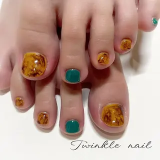 ネイル 中井 綾香の眉毛・アイブロウイメージ