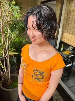 ショート カラー パーマ CEINE【セーヌ】 三軒茶屋のヘアスタイル