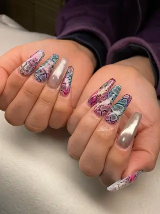 ネイル YOUTH nails waxing所属・YOUTH natsumiのネイルデザイン